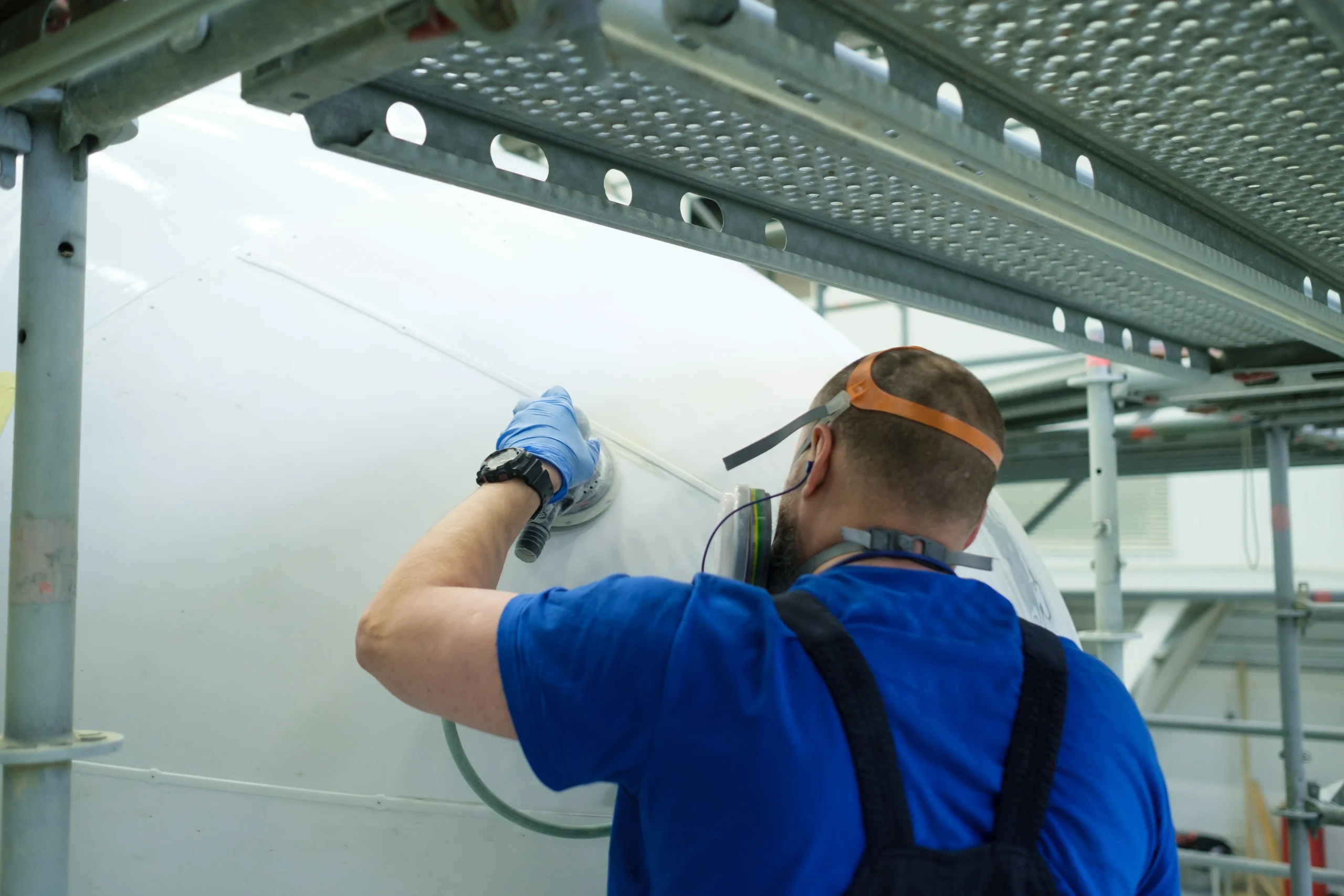 Maintenance et remise en état d'une salle blanche industrielle